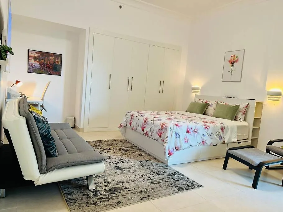 Ansam The Island Of Amusement Parks 301 Apartment Abu Dhabi 0*,  United Arab Emirates